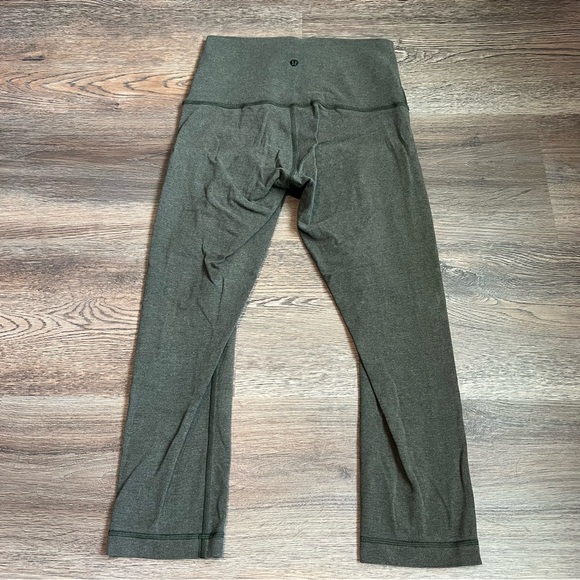 Lululemon Grey/Olive Green Leggings - Picture 2 of 8